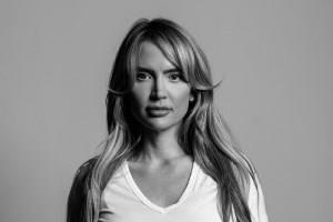 Model Photo