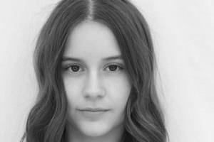Model Photo