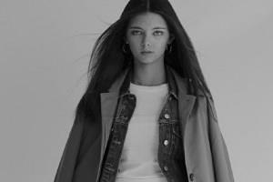 Model Photo