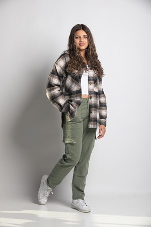 971c9bdf82534b54abc07cf30842522c.jpg