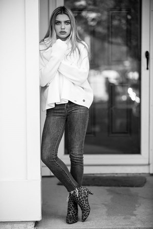 18bb2a92b94742a08bfdb57ae250dd96.jpg