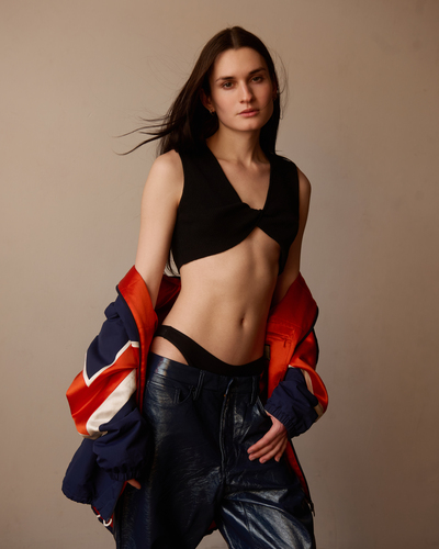 fdd23031246f47f796681a6c7b2b7654.jpg