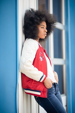 1201cb83845145a7b468f5f43552720f.jpg